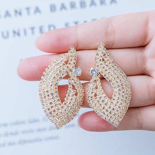 Luxury Women’s earrings Silver and gold!